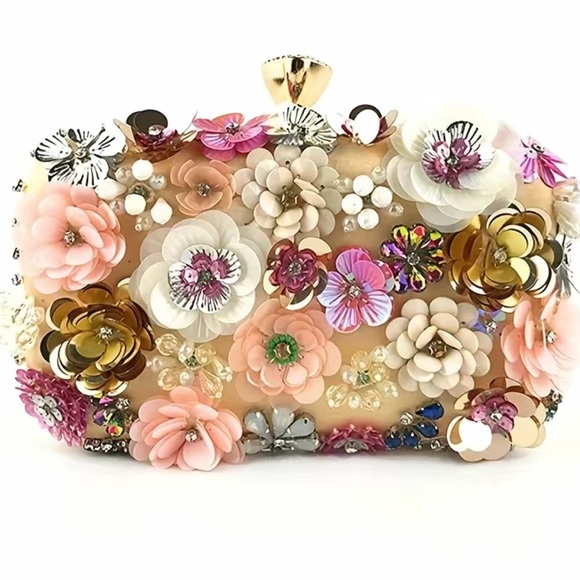 Jane Chic Designs Gold Blooming Bliss Clutch - Picture 1 of 8